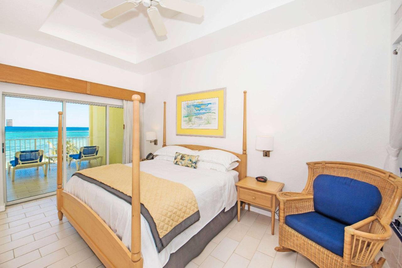Wyndham Reef Resort, Grand Cayman East End Exterior photo